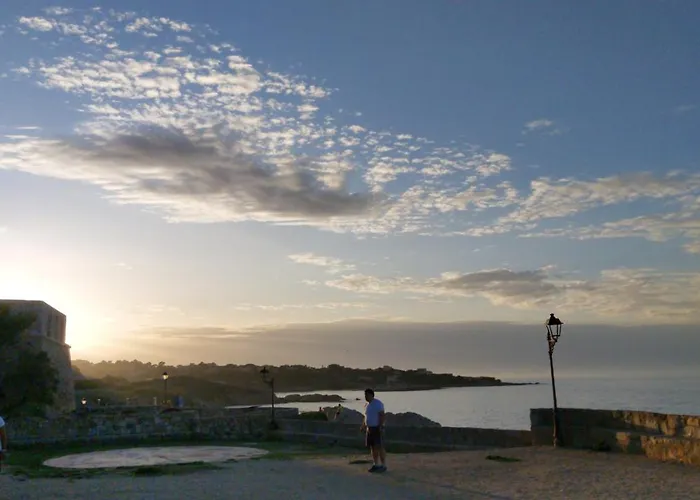 Appartement A Avec Terrasse Algajola (Corsica)